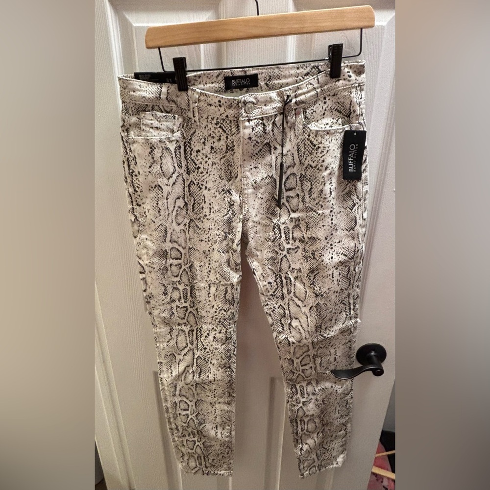 Buffalo David Bitton White Snake Print Jeans